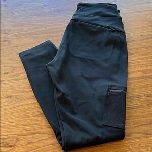 Athleta Headlands Hybrid High-Waisted Leggings with Pockets